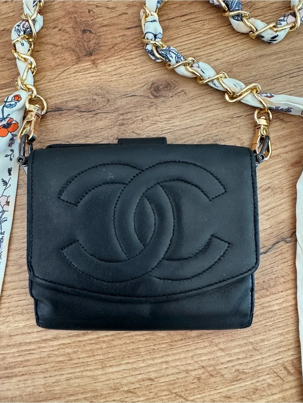 Authentic Vintage Chanel CC Wallet On Chain Crossbody Bag Black Lambskin Leather